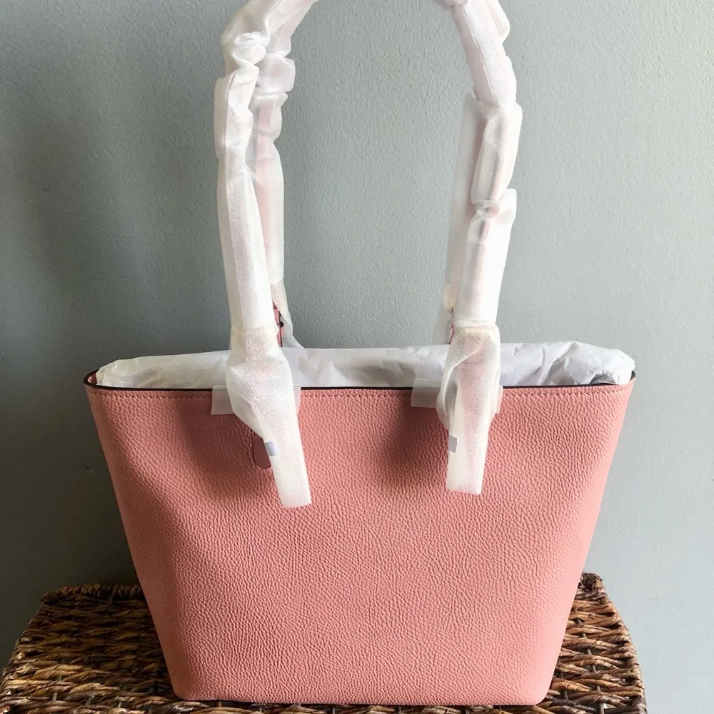 NWT Michael Kors Pink Leather Tote Bag - Picture 2 of 4